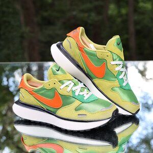 Nike Phoenix Waffle Chlorophyll Orange